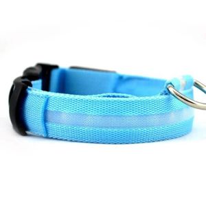 Vsepropejska Small svítící obojek pro psy | 19 - 38 cm Barva: Modrá